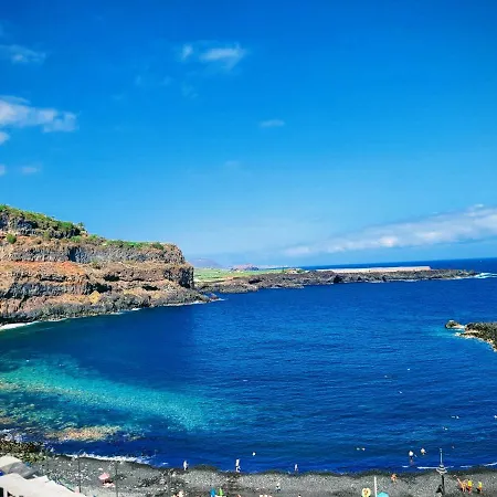 Marine On The * Икод-де-лос-Винос